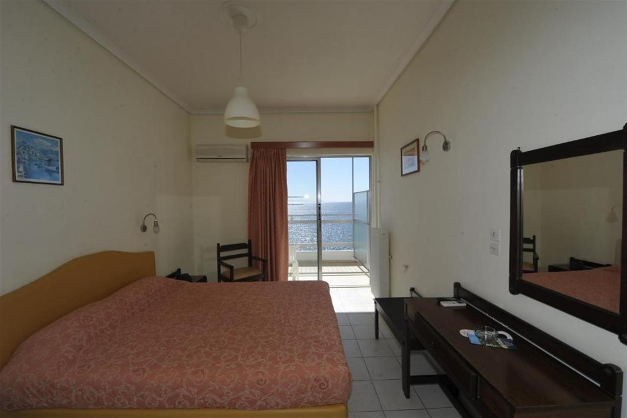 Siagas Beach Hotel Агиои Теодорои Экстерьер фото